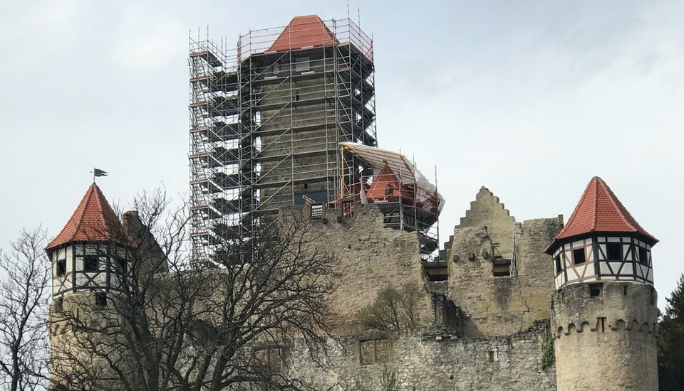 Bergfried Geruest_960x550