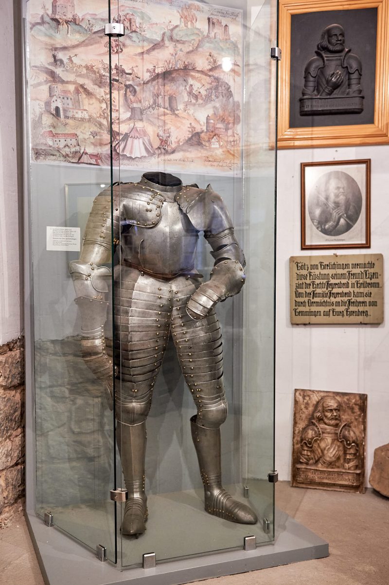 Die Original-Ritterrüstung des Götz von Berlichingen – Burg Hornberg